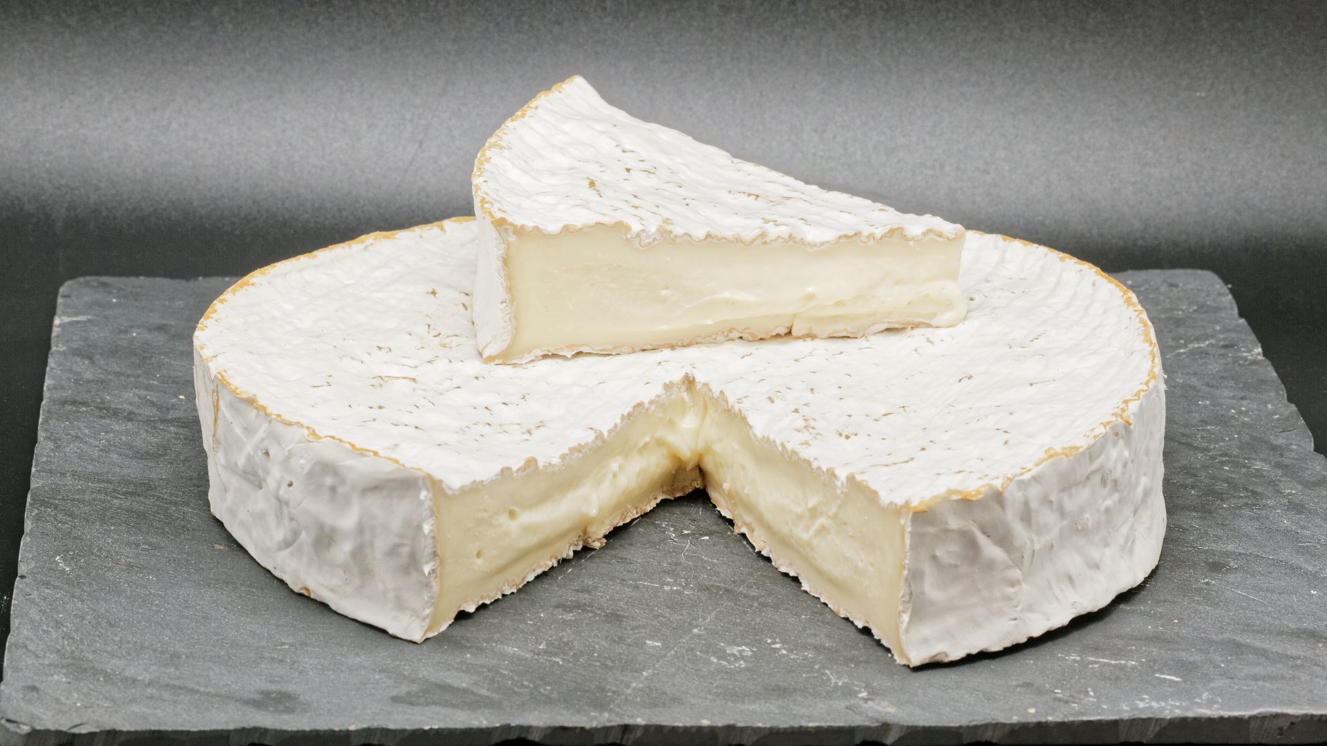 File:Wikicheese - Brie de Melun - 20150515 - 015.jpg