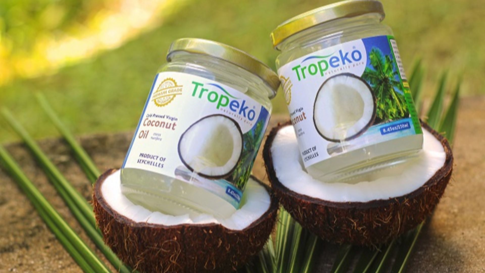 File:Tropeko coconut oil.jpg