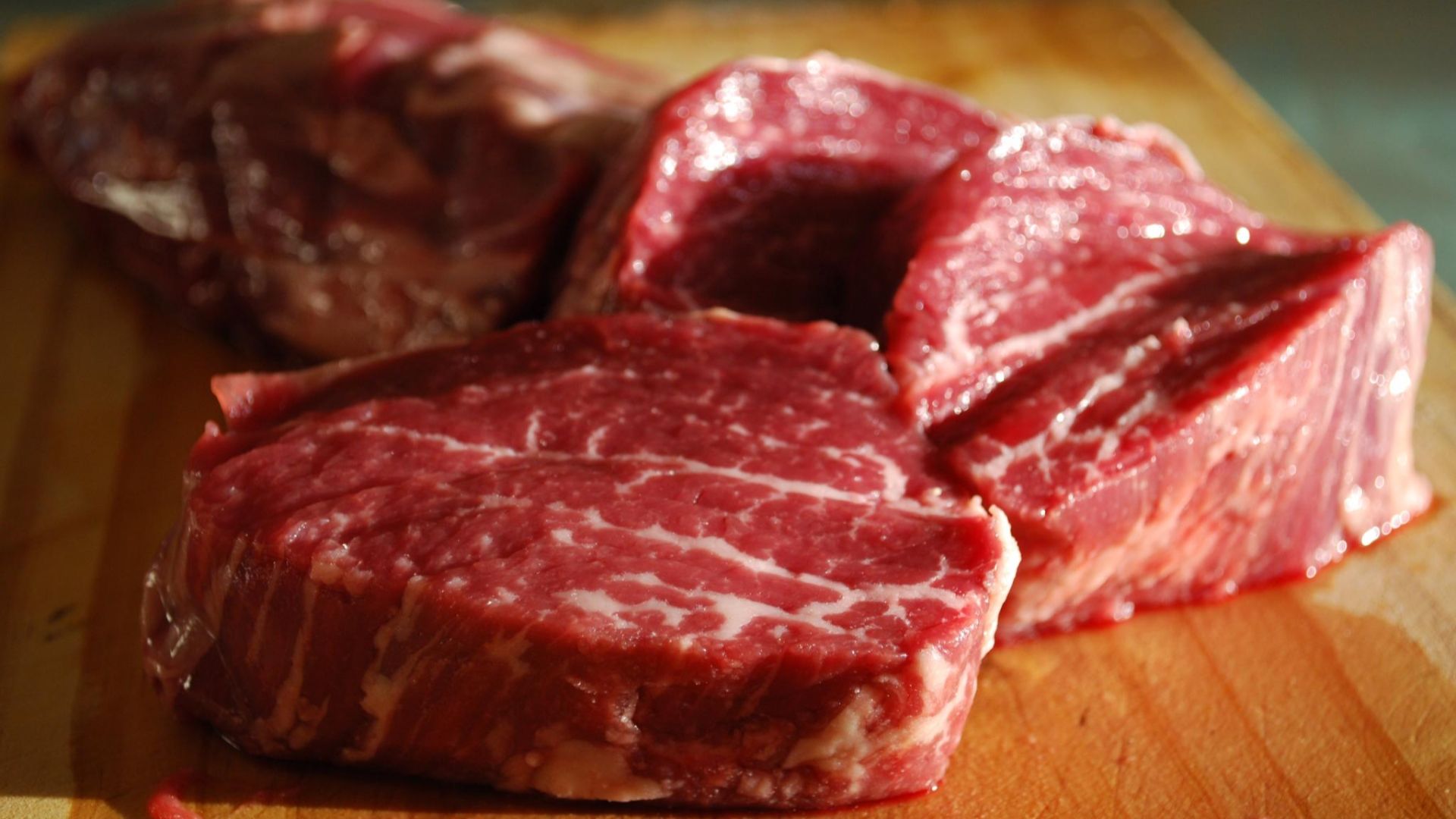 File:Eye Fillet, Grass-Fed Beef.jpg