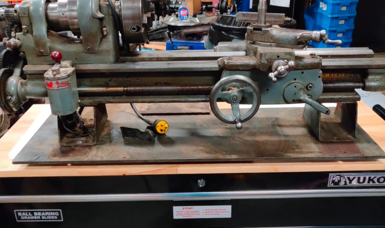 South Bend Lathe (Vintage 9-Inch)