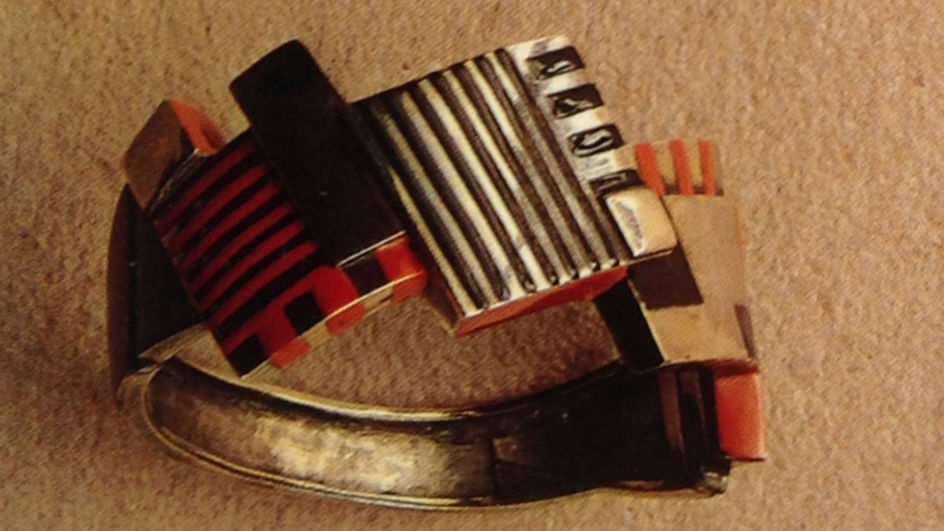 File:Art deco bracelet.jpg
