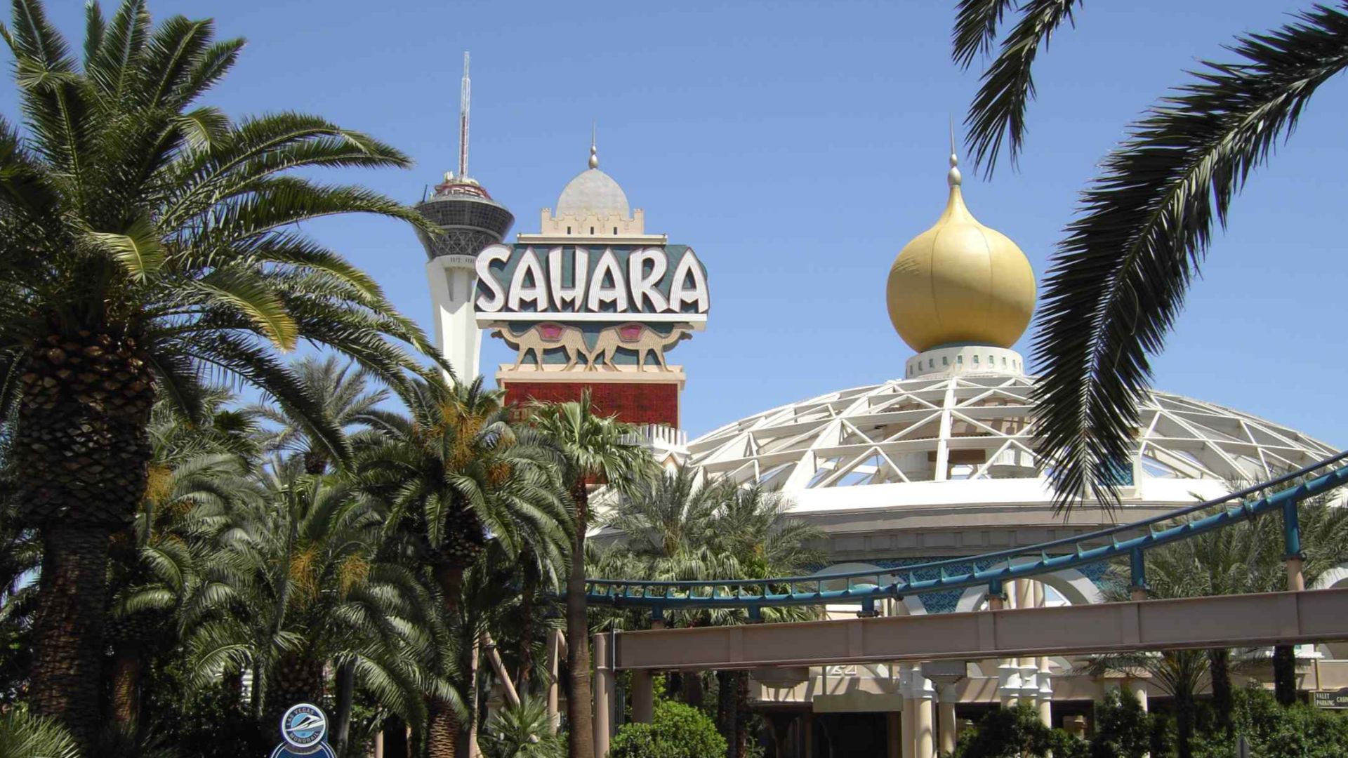 File:Sahara Hotel Casino Las Vegas (entrance).jpg