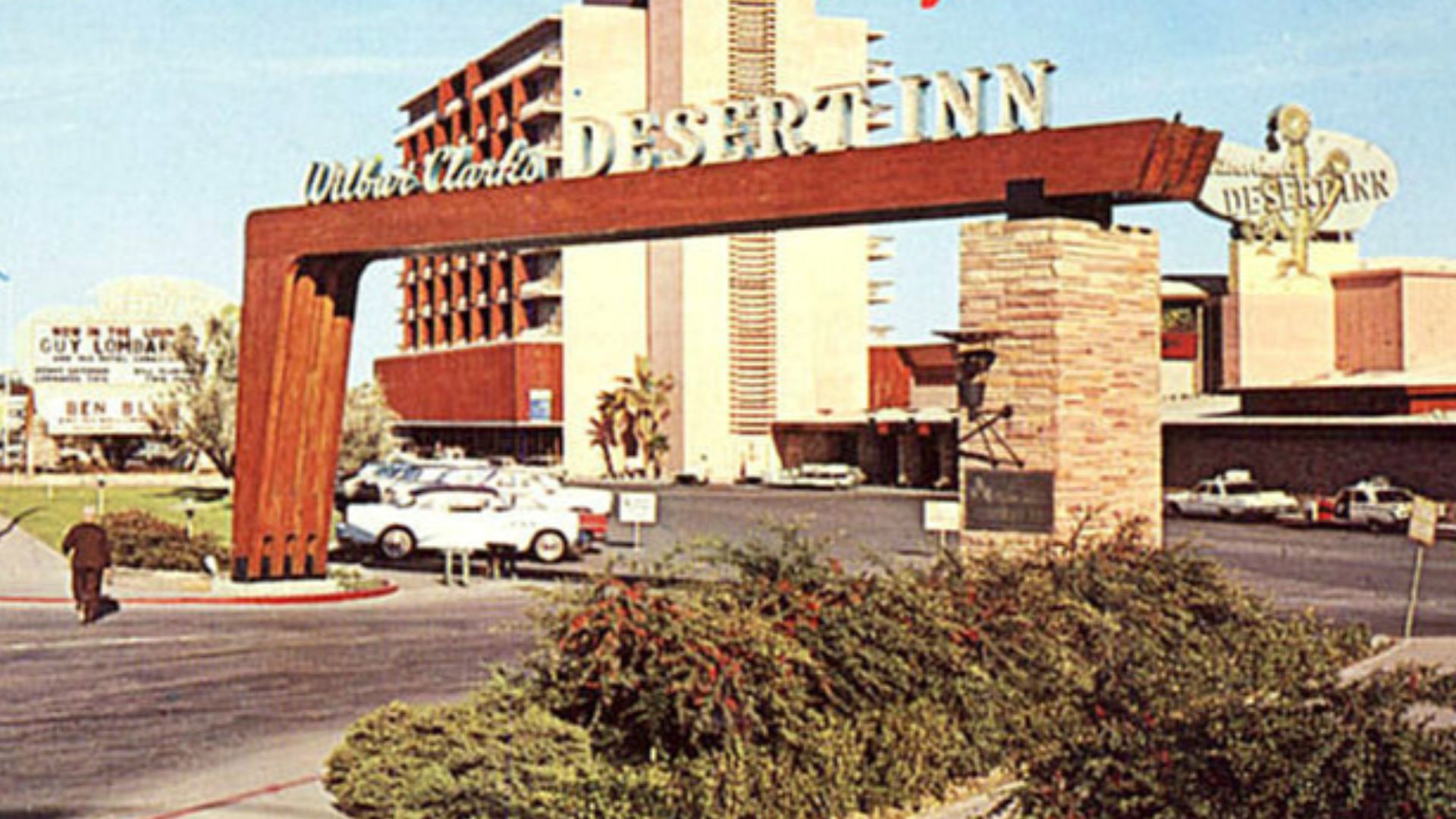 File:1970 Desert Inn.jpg