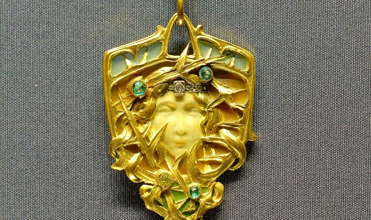 Untitled Design - 2025-09-13T135841.756