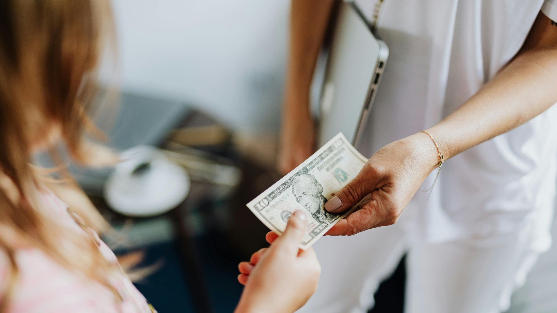 Photo By: Kaboompics.com