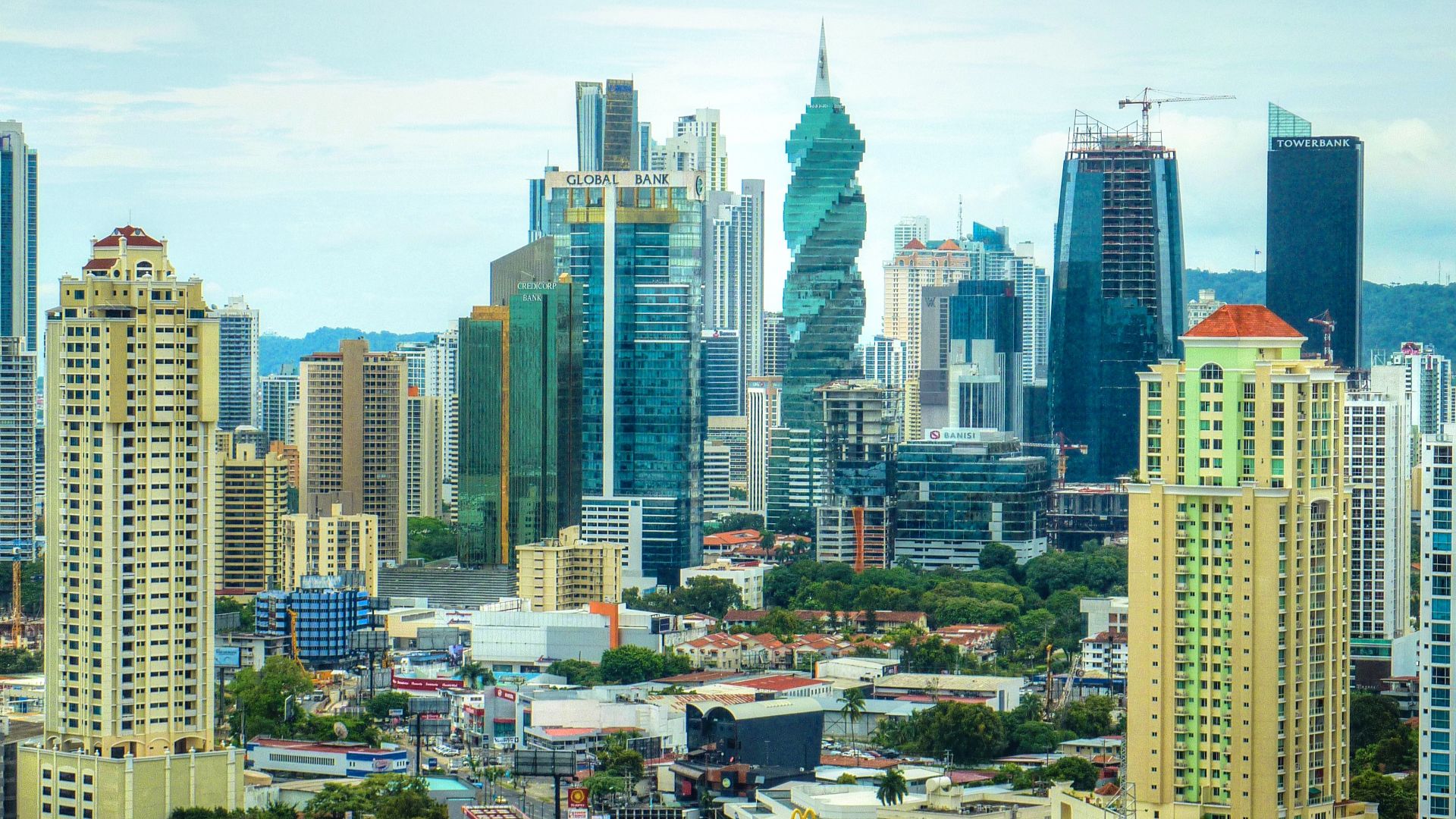 File:HDR of Panama City, Panama.jpg