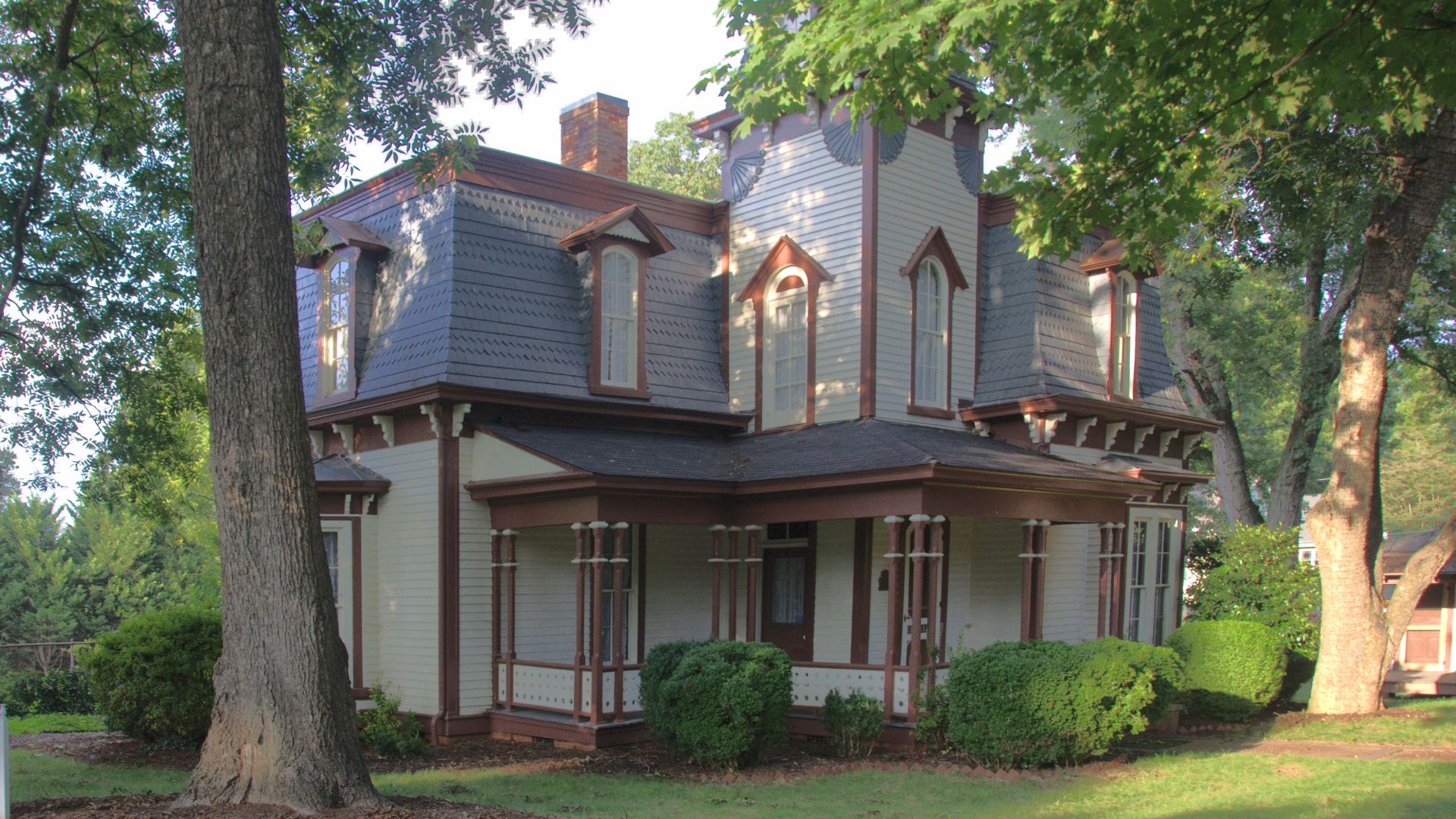 File:Propst House, Hickory North Carolina (edit).jpg