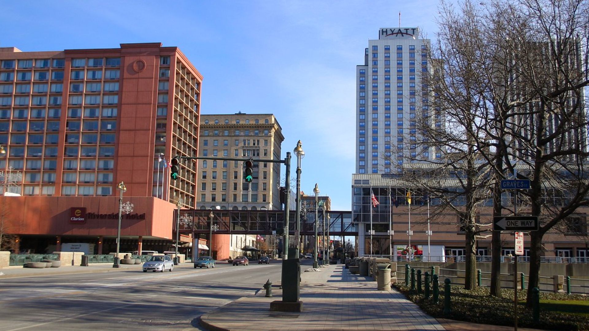 File:Rochester - Main Street looking east.jpg