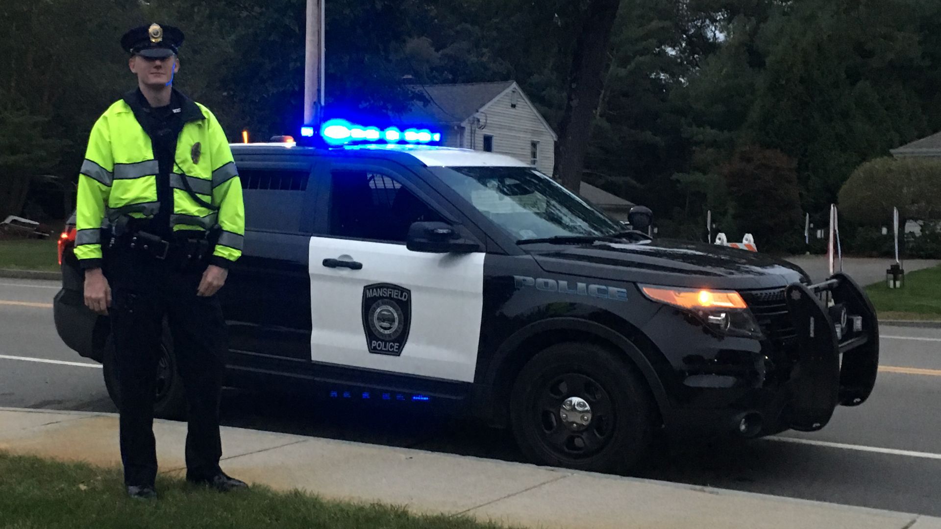 File:Mansfield MA Police Officer Brendan Fayles.jpg