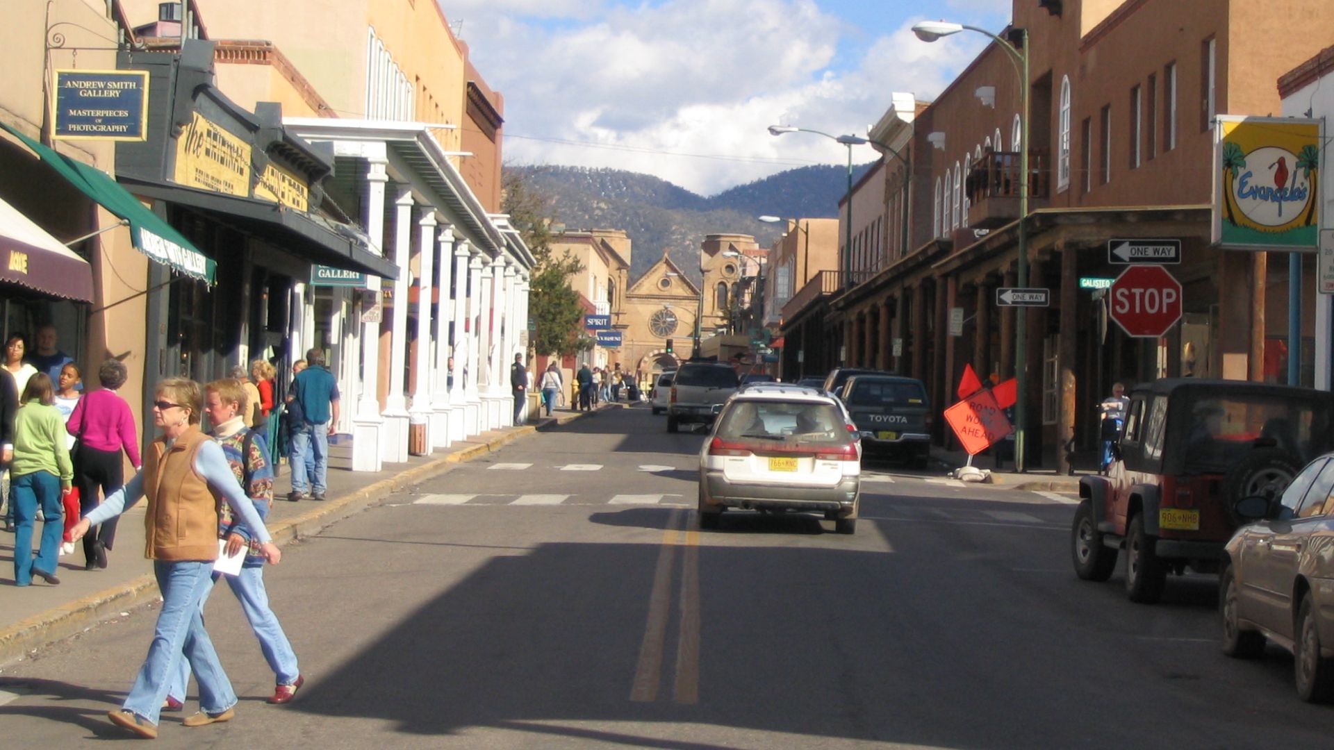 File:Route 66, Santa Fe, New Mexico.jpg