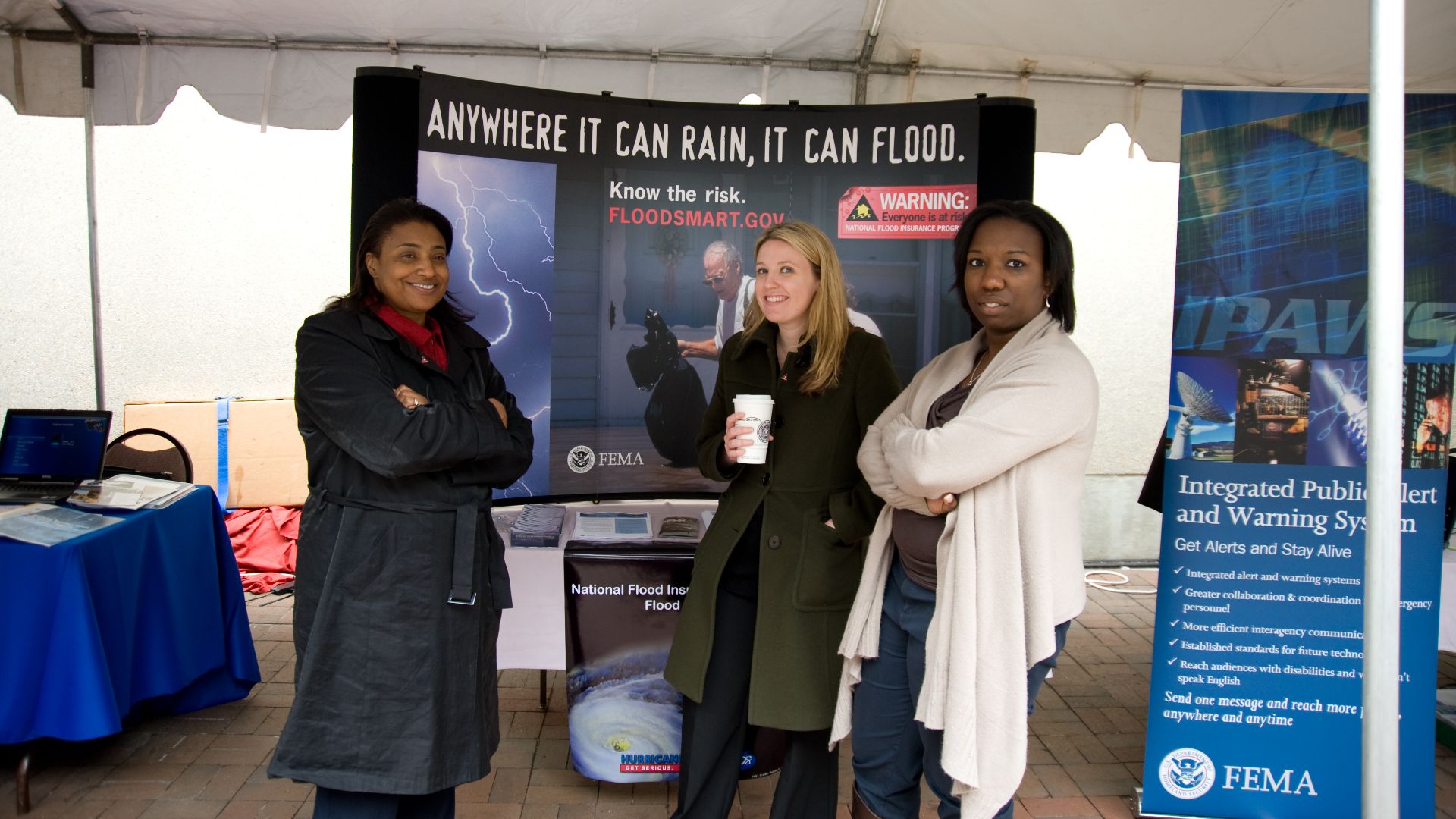 File:FEMA - 35307 - National Flood Insurance-Flood Smart booth at Hurricane Awareness Day.jpg