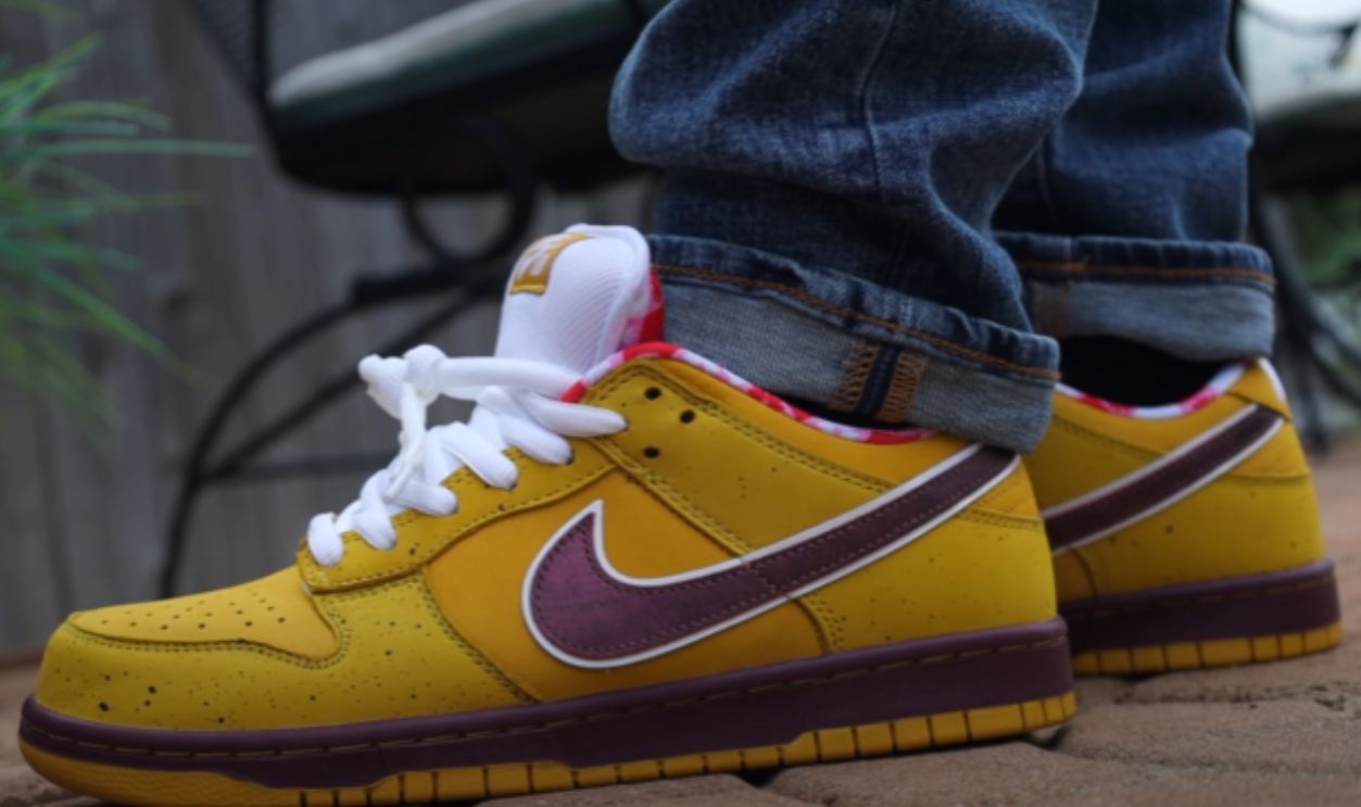 Nike SB Dunk Low Yellow Lobster