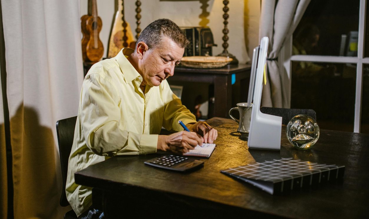 Retiring At 60 Versus Retiring At 70