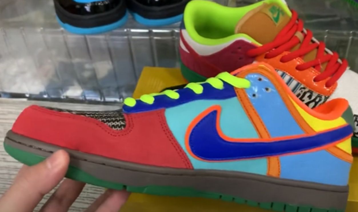Nike Dunk SB Low What The Dunk