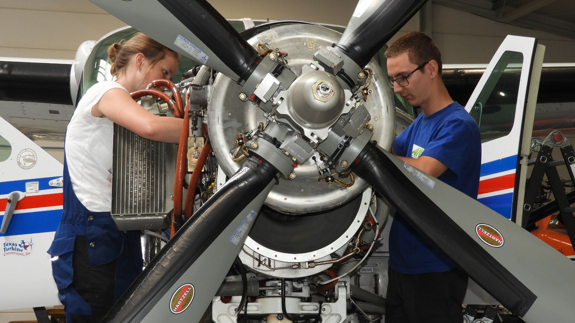 File:Aircraft Maintenance, AMN, Teuge Airport.jpg