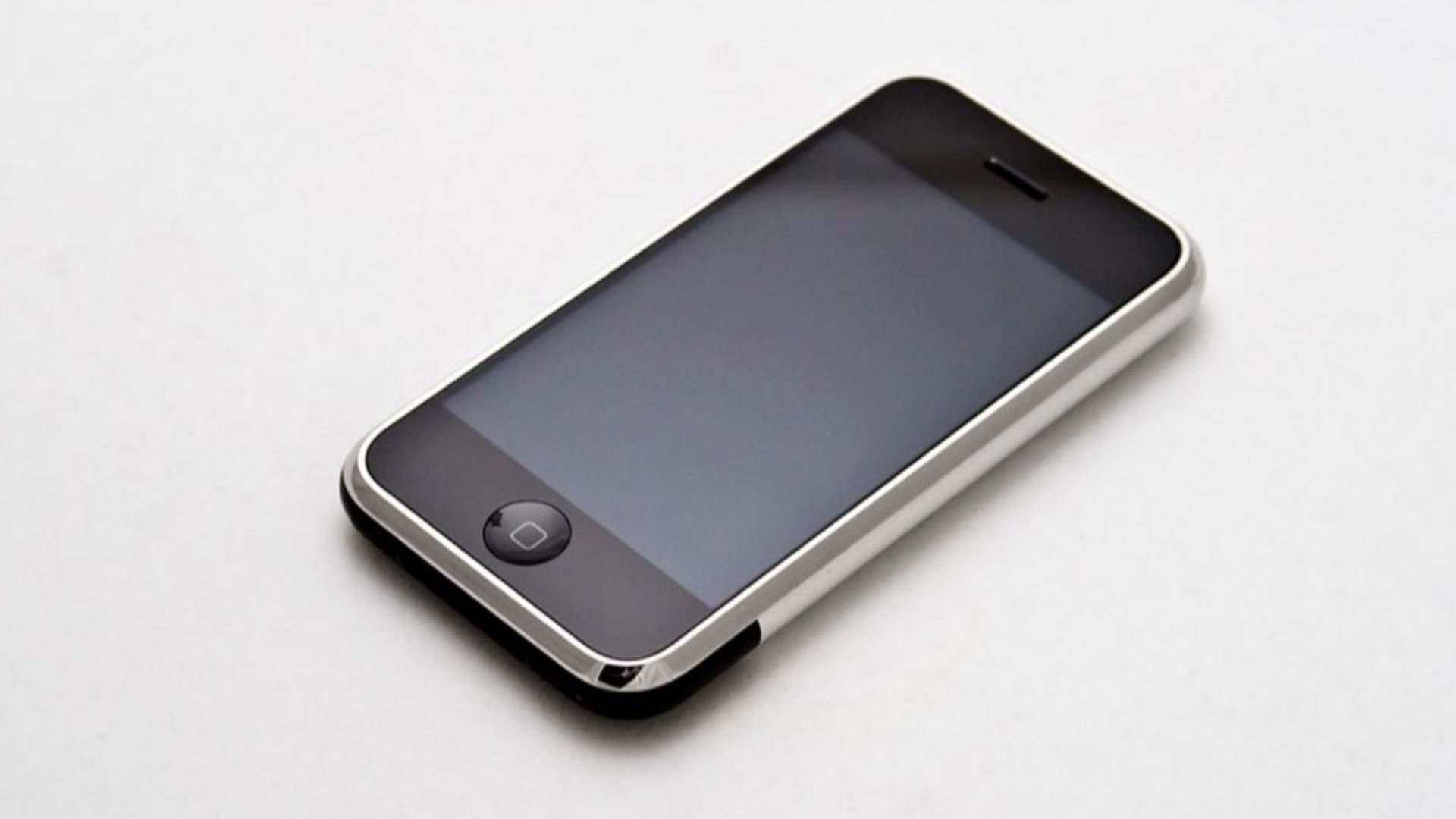 File:IPhone First Generation 8GB (3680455198).jpg