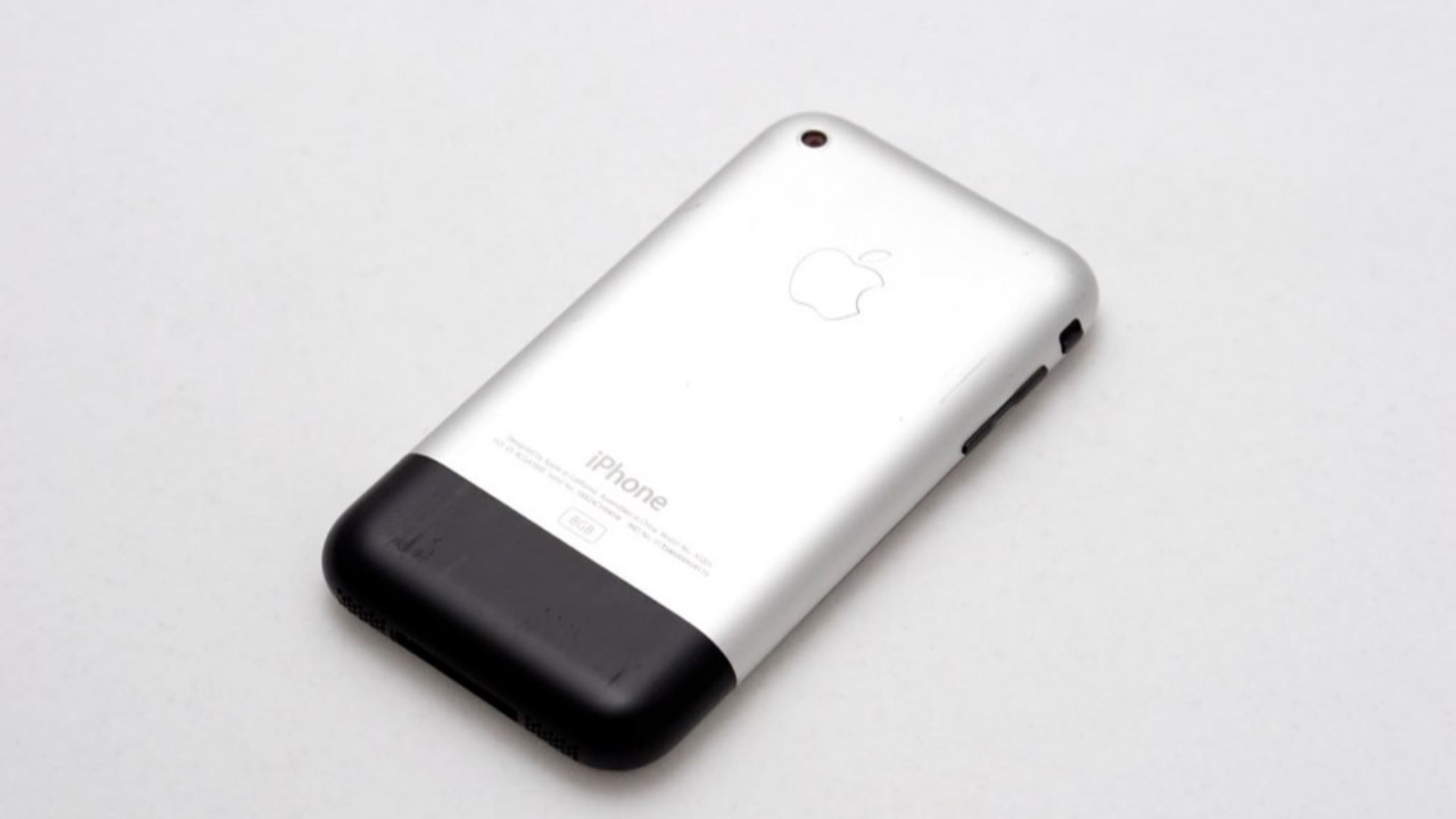 File:IPhone First Generation 8GB (3680480234).jpg