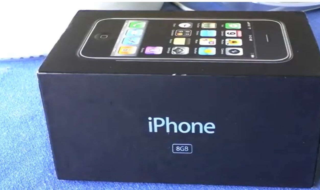 8GB iPhone