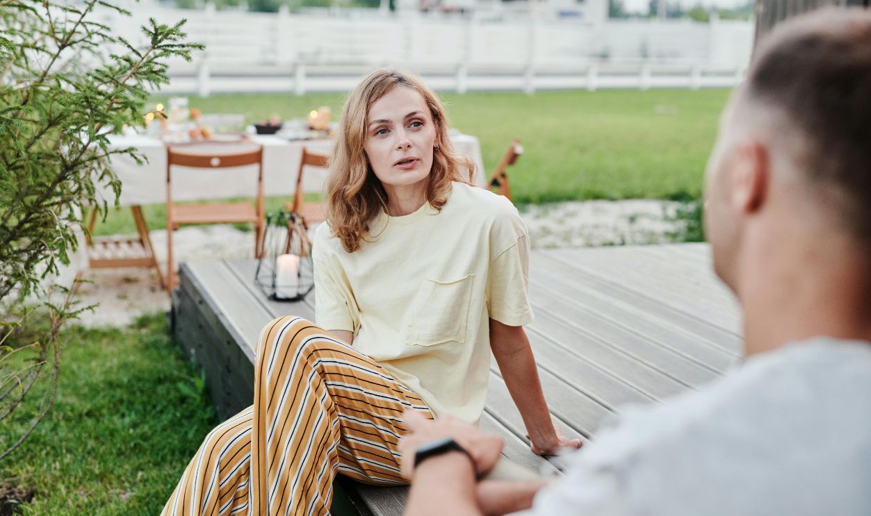 Man and woman having a conversation