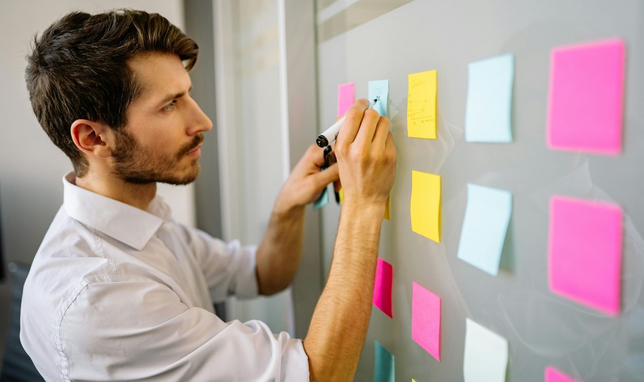 Burnout And Disengagement Influence Layoff Decisions