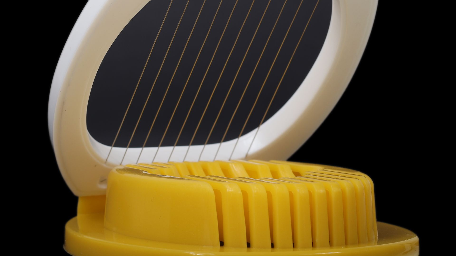 File:Coupe-oeufs - 4.jpg