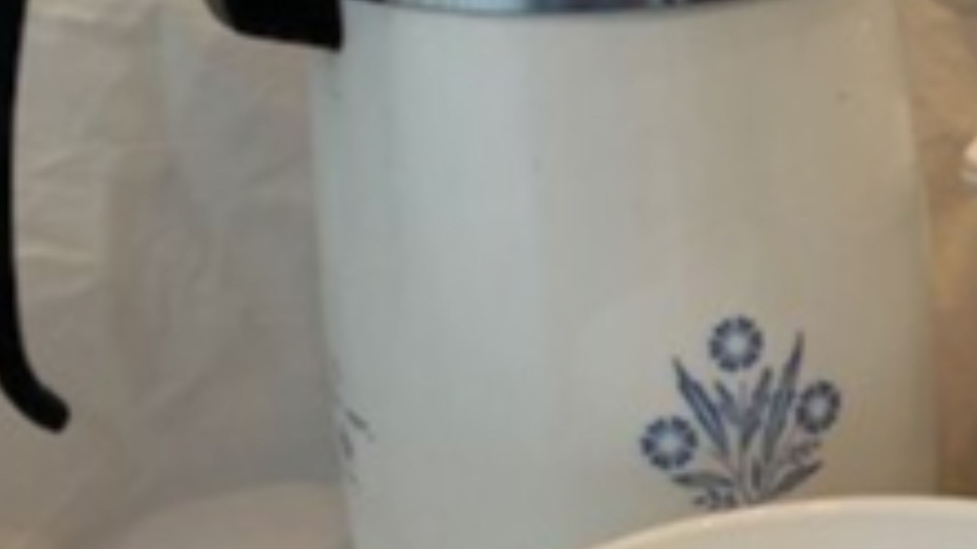File:Corningware.jpg