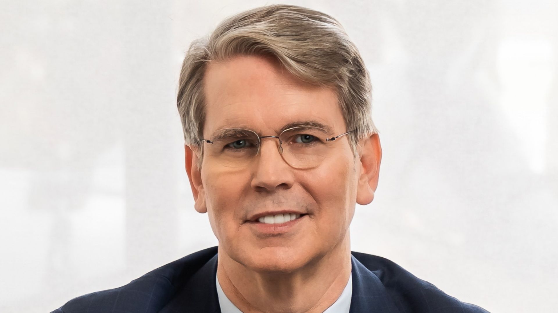 File:Scott Bessent 2025 Official Portrait.jpg