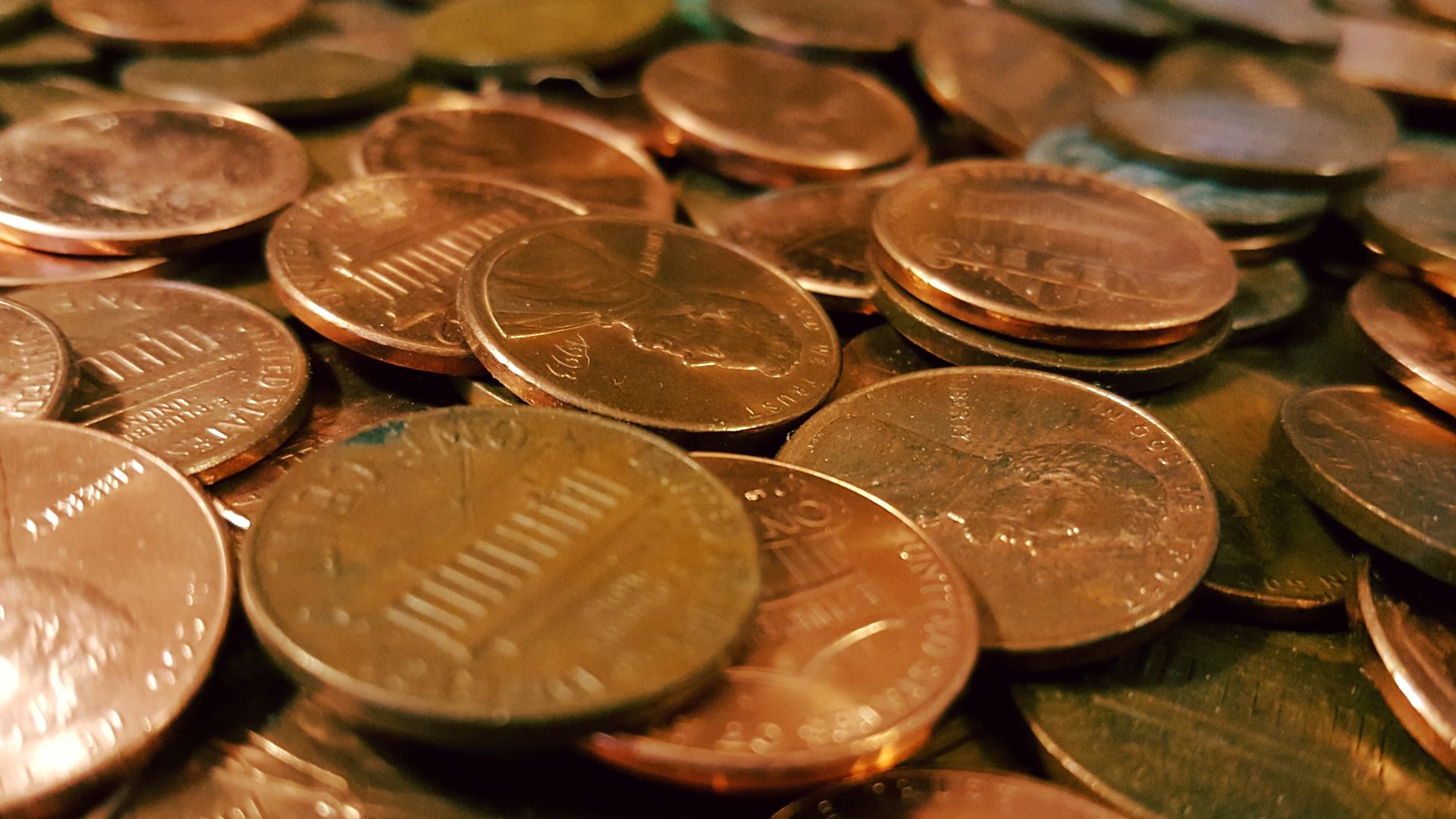 File:Pile of Pennies 3 (25890504285).jpg