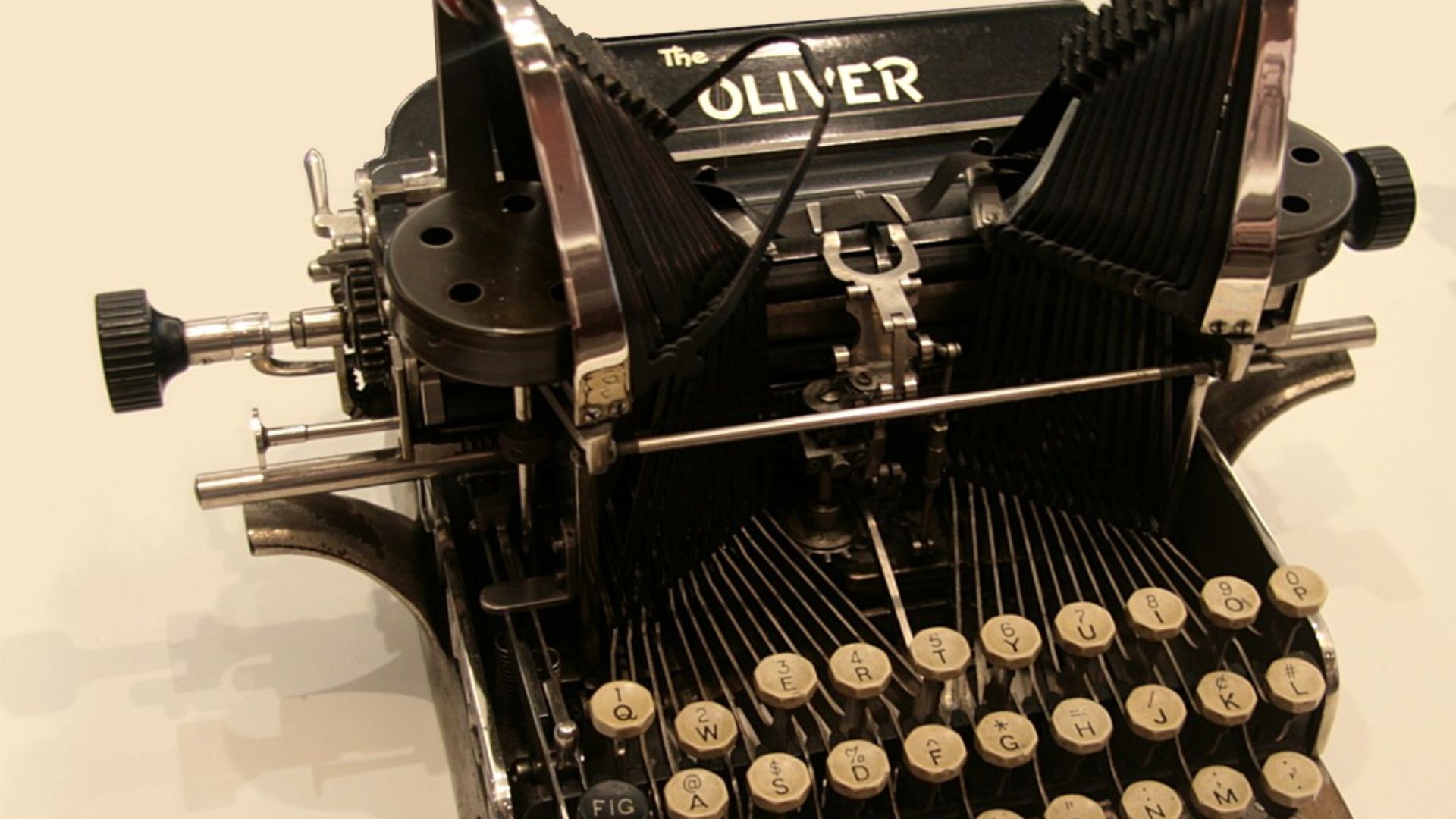File:Oliver typewriter 1895.jpg