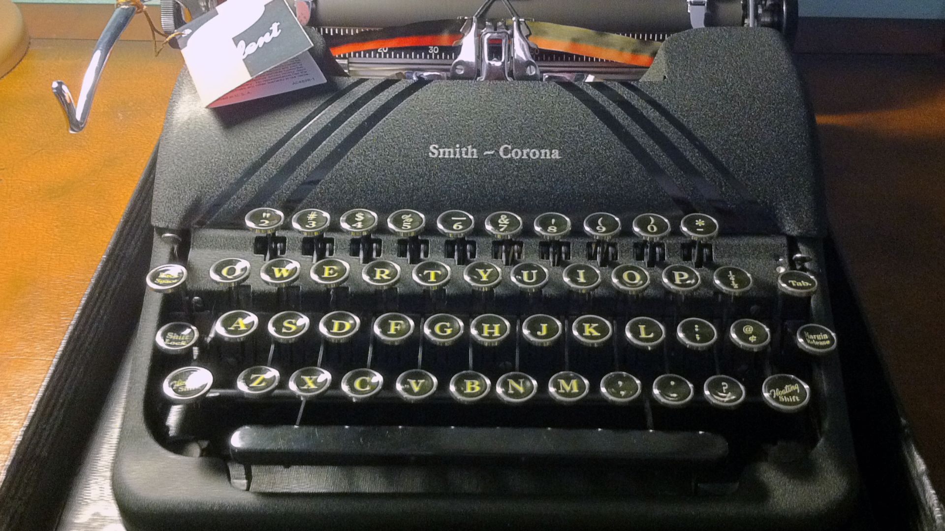 File:Smith Corona Silent Typewriter.png
