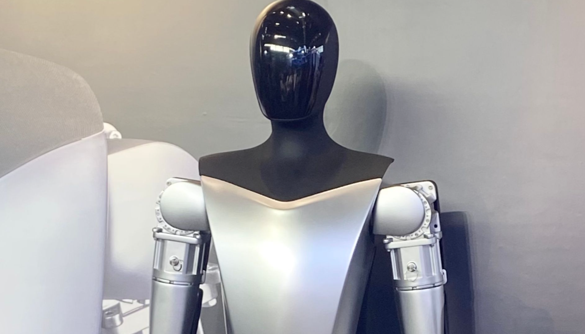 File:Optimus Tesla.jpg