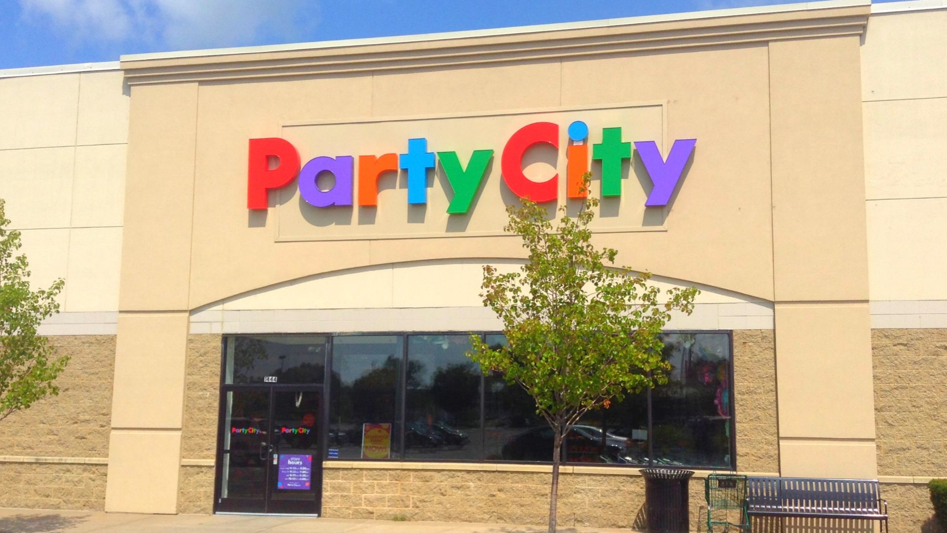 File:Party City (14677017830).jpg