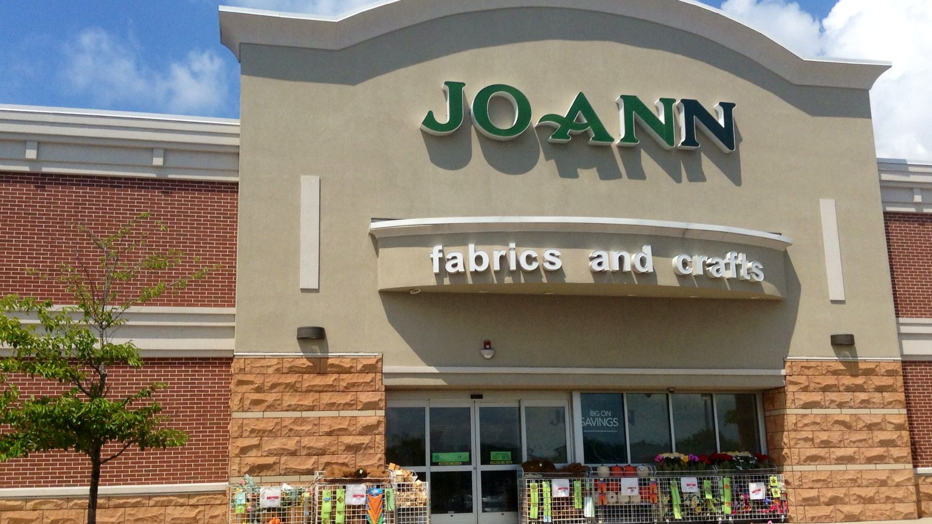 File:Jo-Ann Fabrics and Crafts Manchester, CT (14679192290).jpg