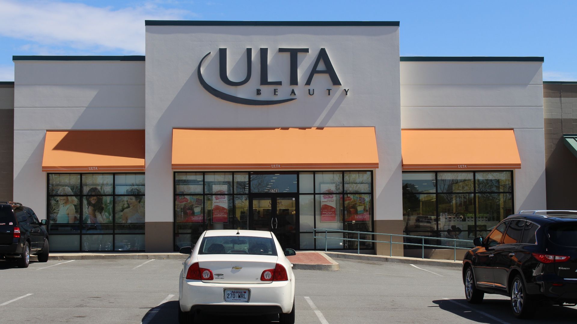 File:Ulta Beauty, Lakewood Village.JPG