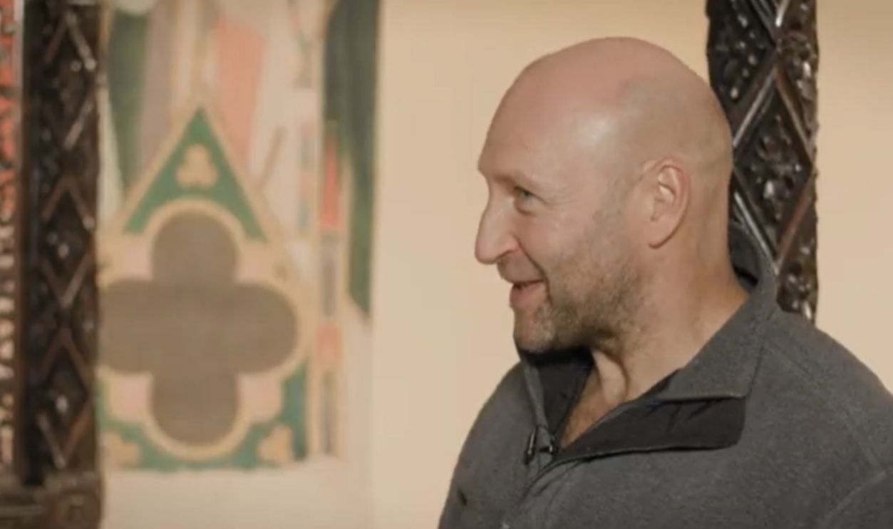 Screenshot from The First State Bed of Henry VII & Elizabeth of York: An Investigation (2017)