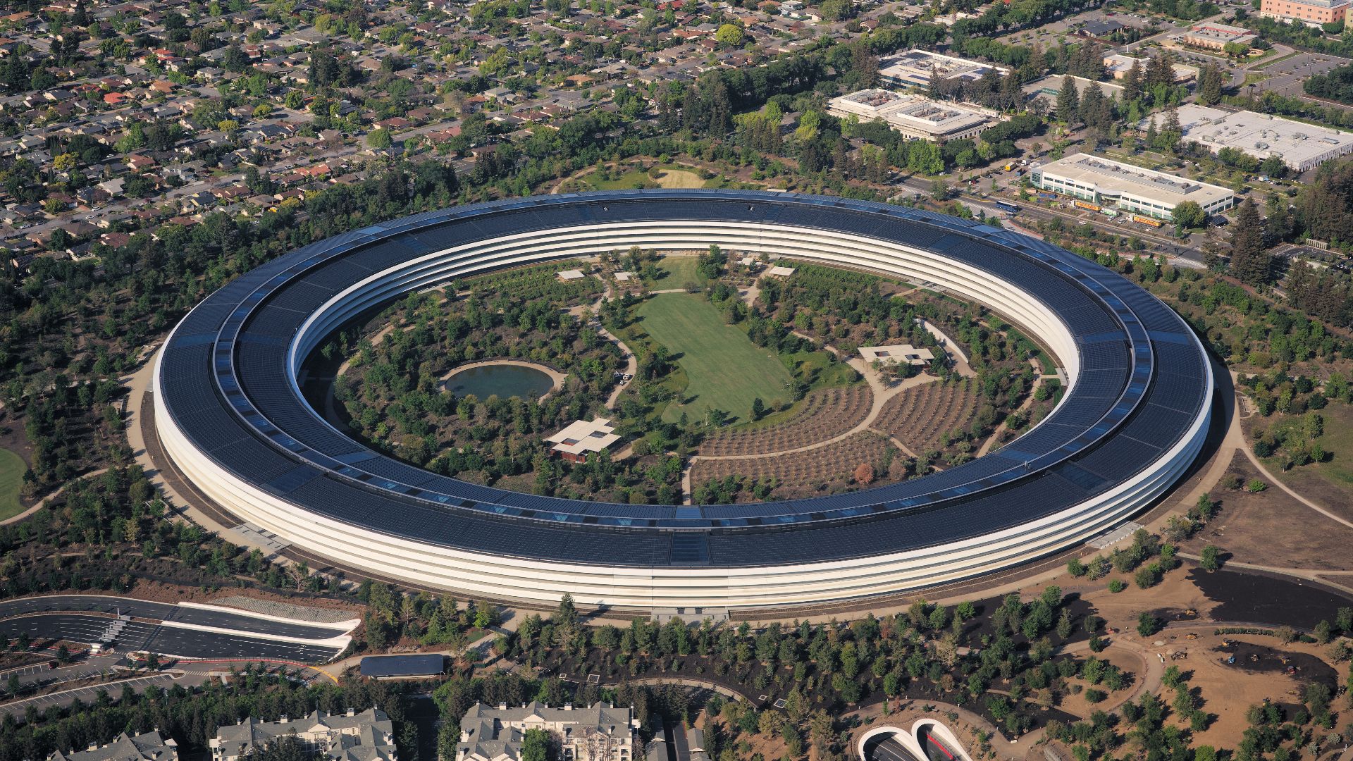File:Aerial view of Apple Park dllu.jpg