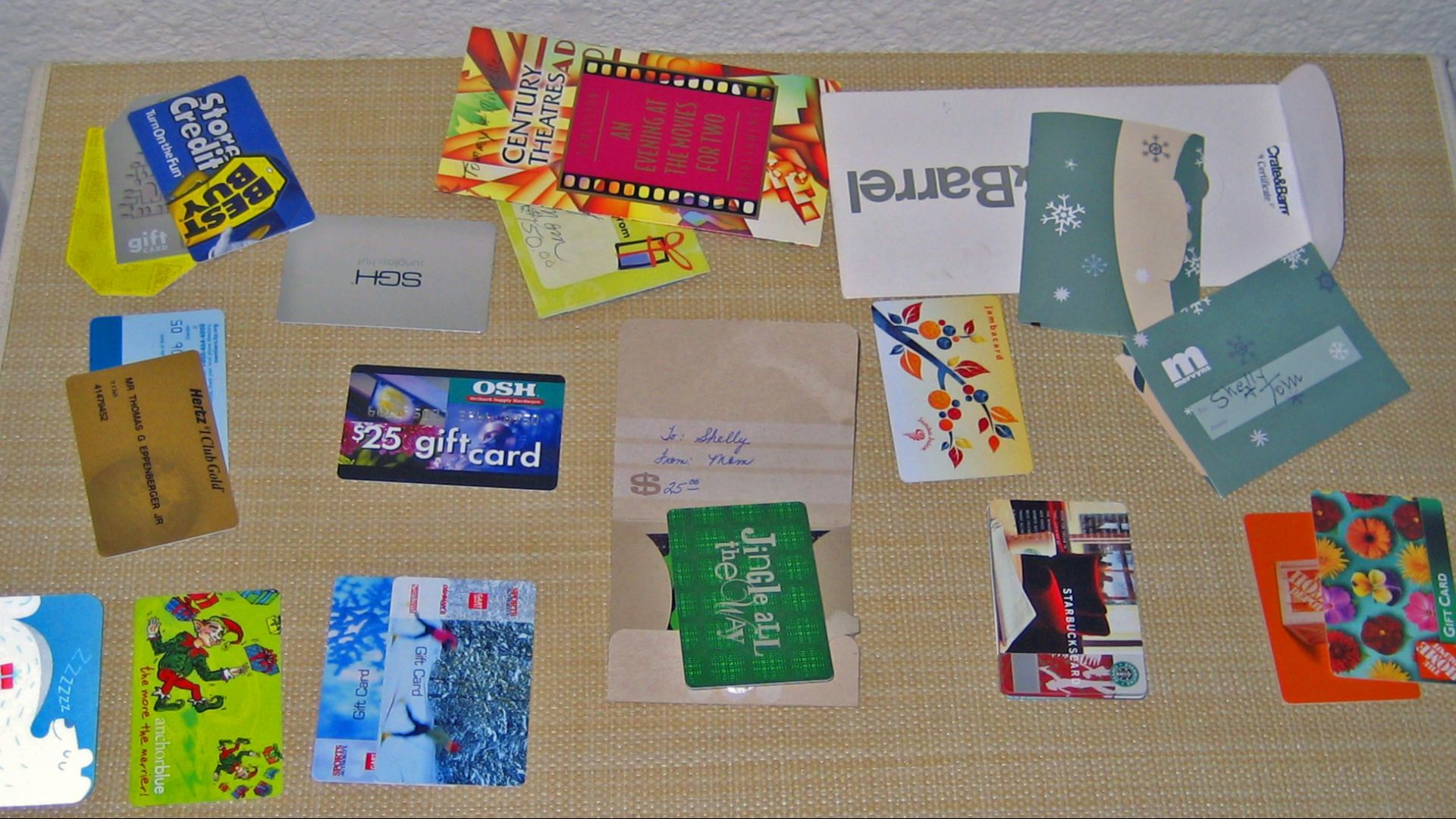 File:Gift card assortment.jpg