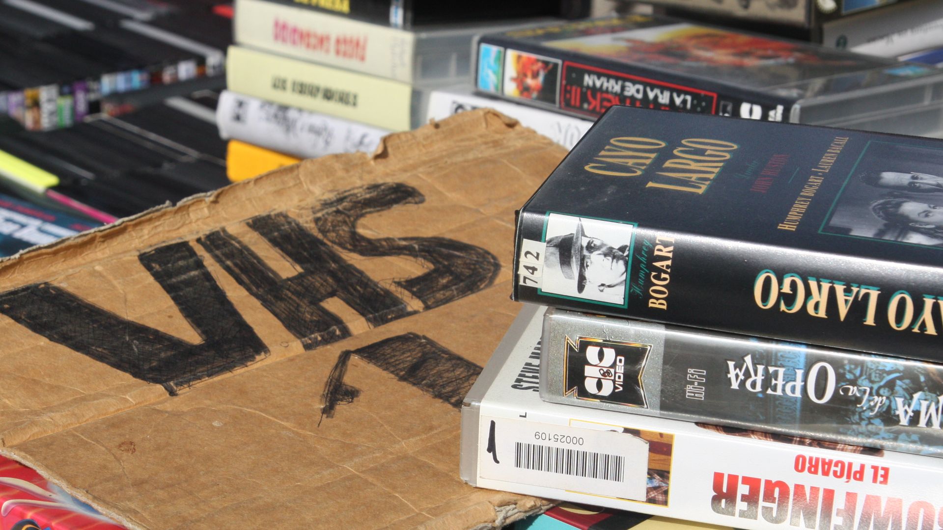 File:Vhs a 1 euro.jpg