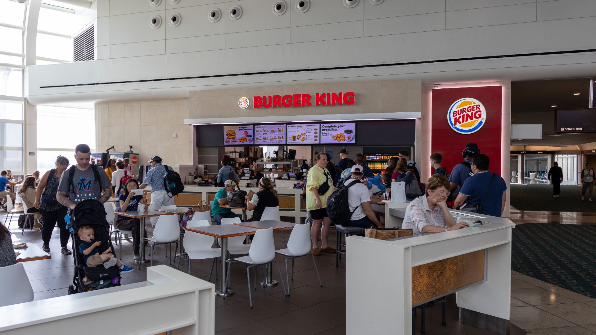 File:Burger King - Orlando International Airport - Terminal B.jpg