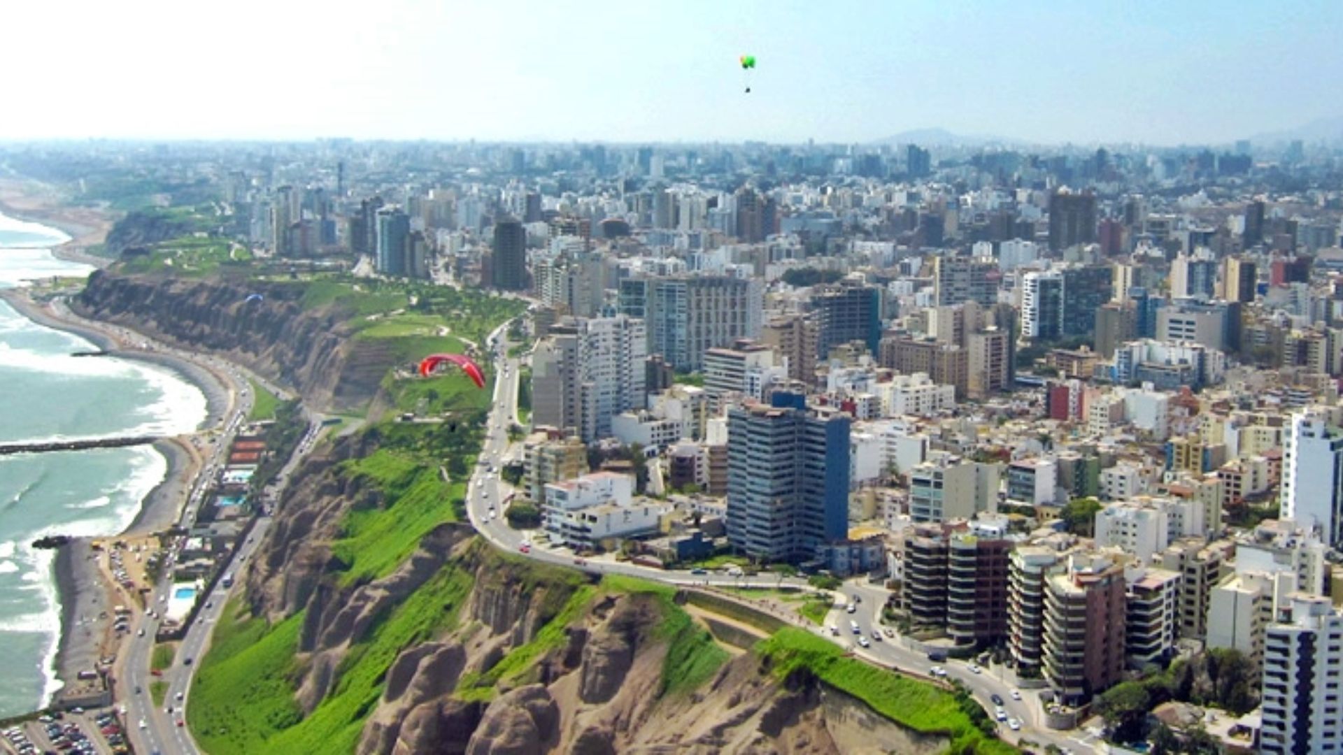 File:Ciudad De Lima.jpg