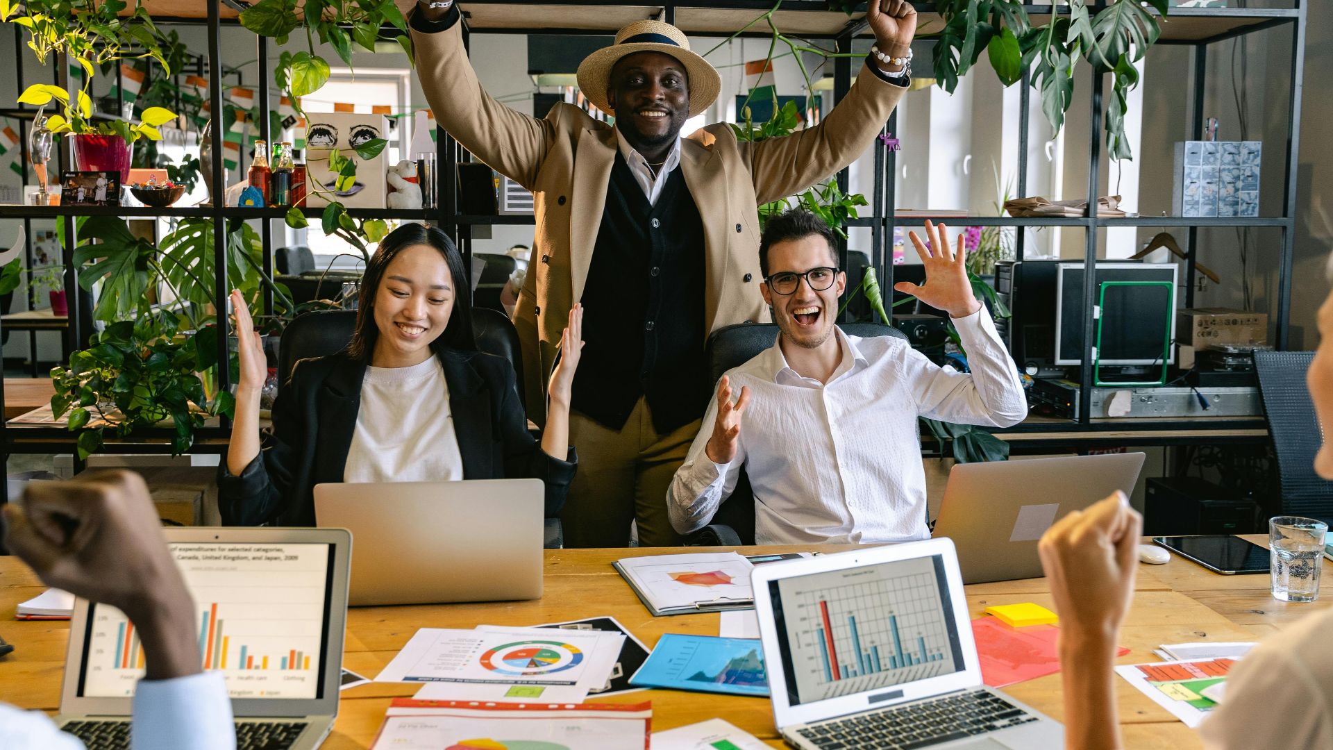 Antoni Shkraba Studio