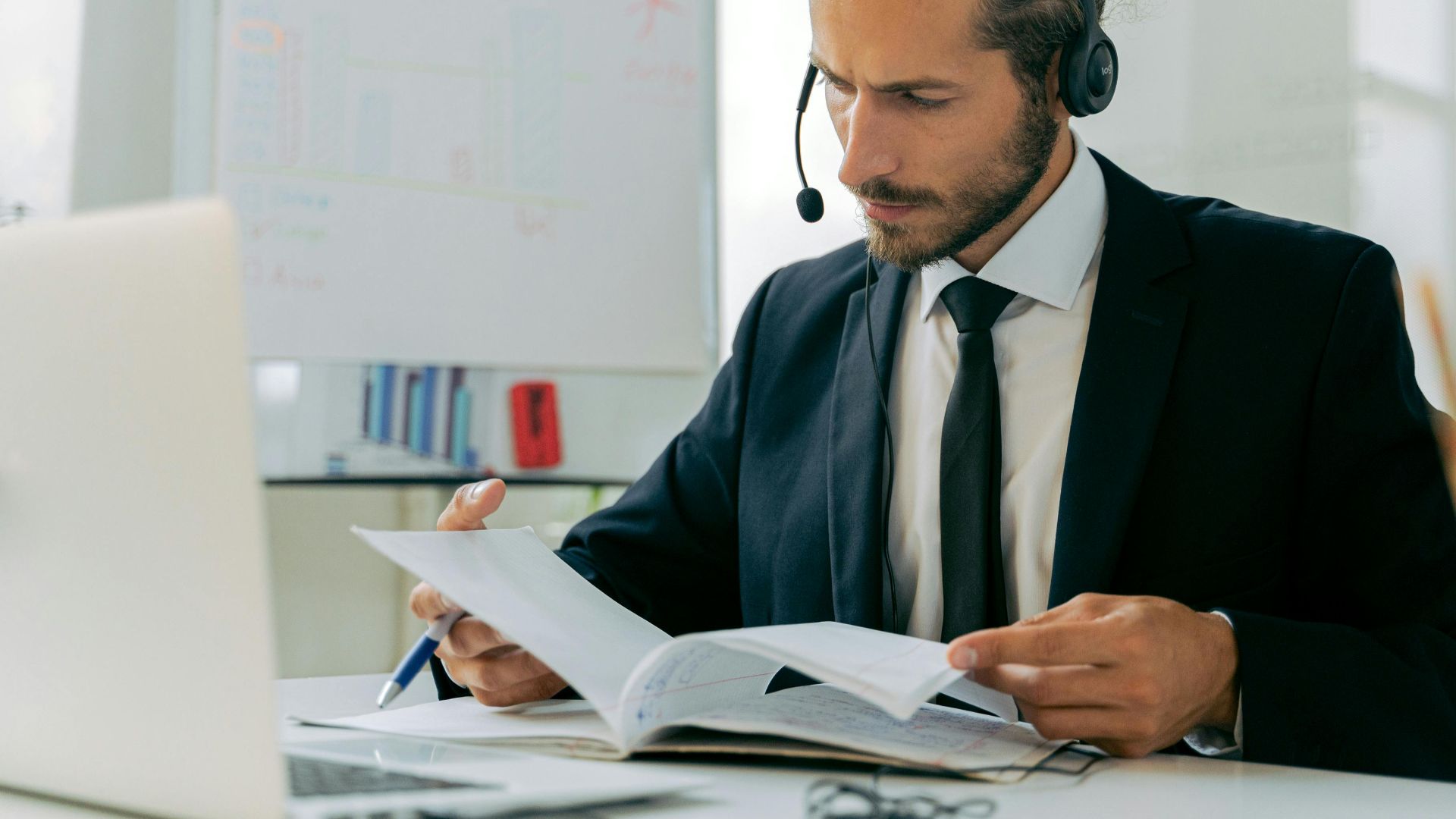 Antoni Shkraba Studio