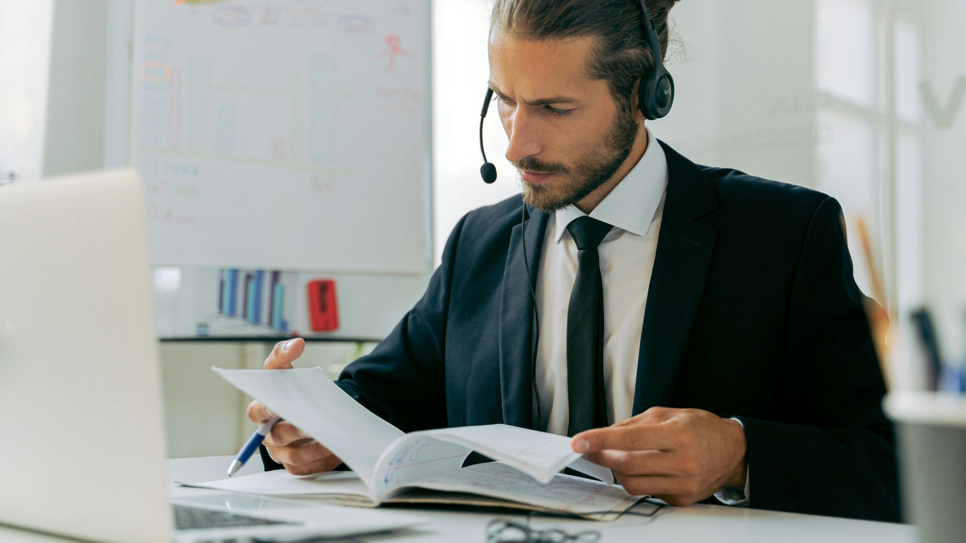 Antoni Shkraba Studio