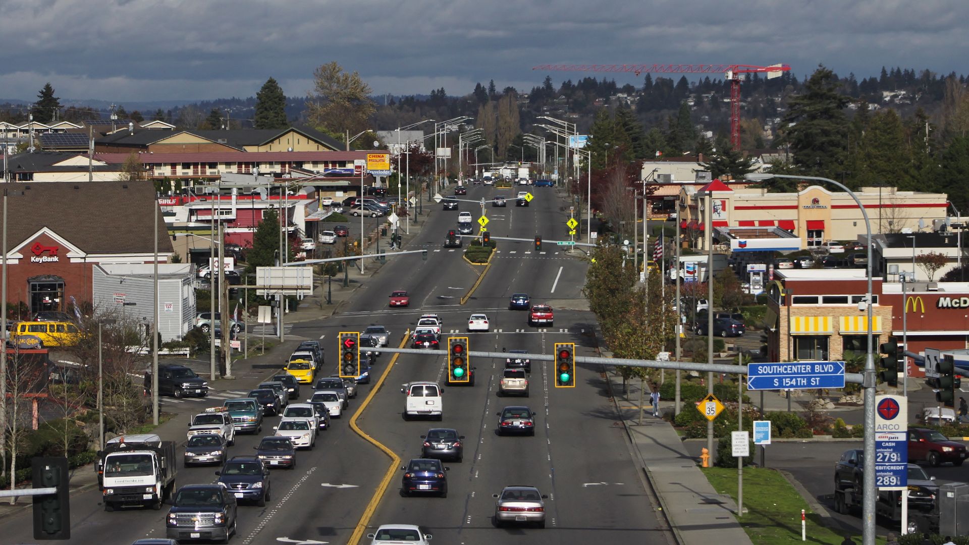 File:International Boulevard in Tukwila (31003195156).jpg