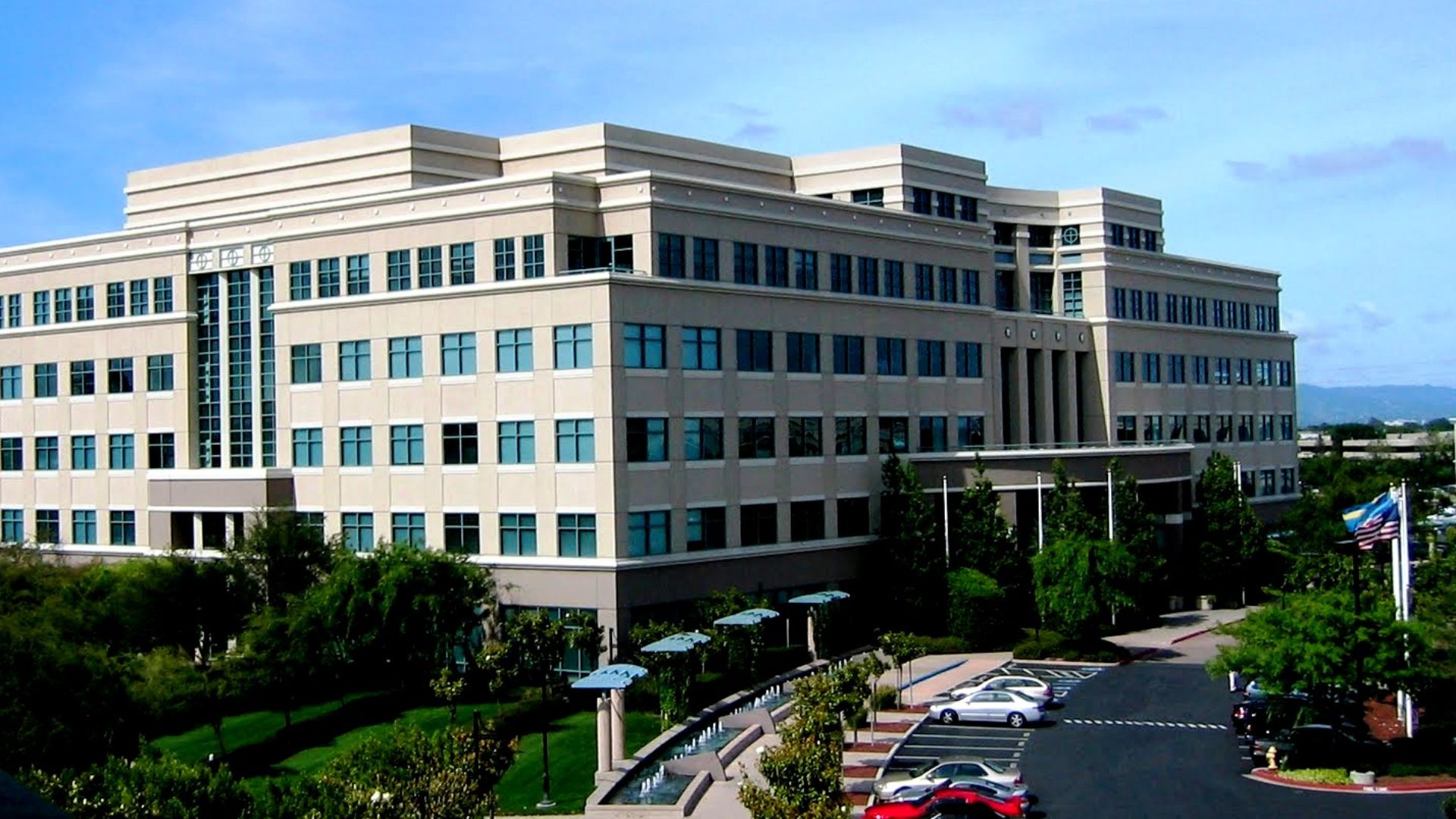 Building 10 of the Cisco San Jose Main Campus, headquarters of Cisco's executive offices