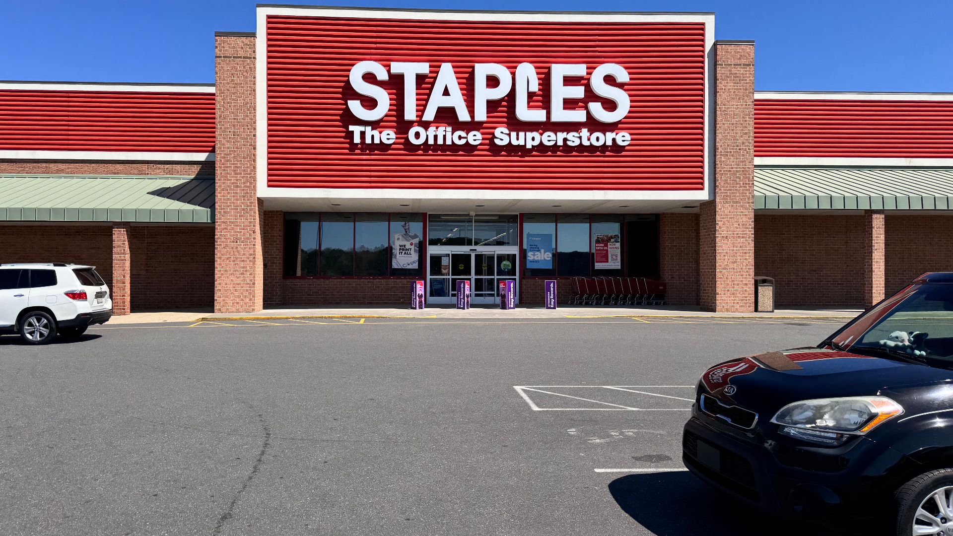 A typical Staples office supply store, located in Clemmons, North Carolina