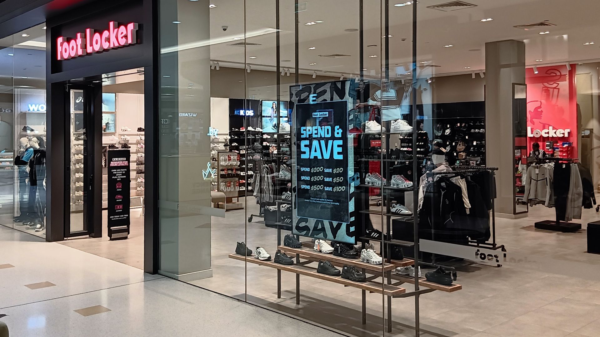 Foot Locker Booragoon