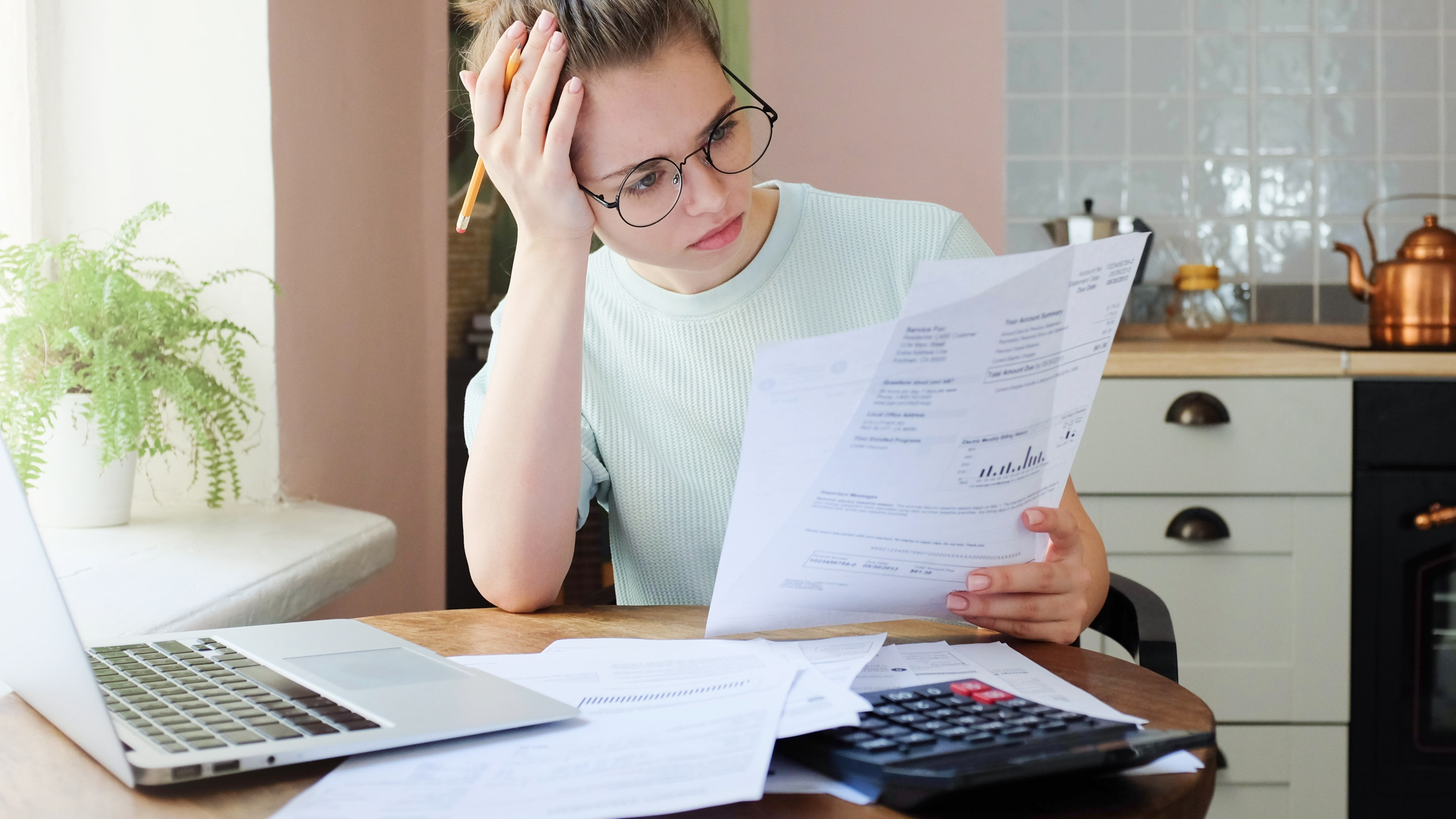 Woman calculating student debt