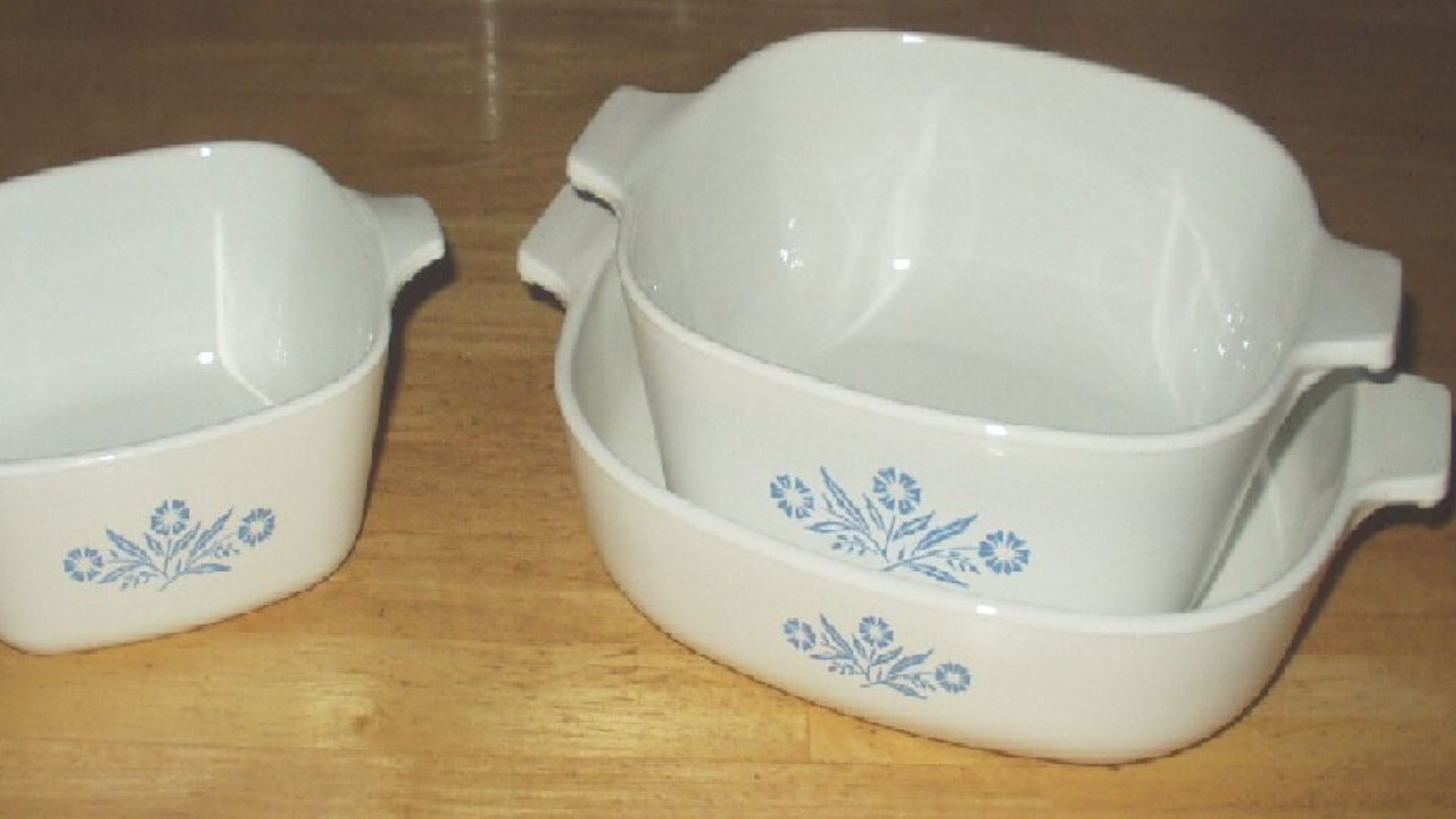 Corningware casserole dishes.