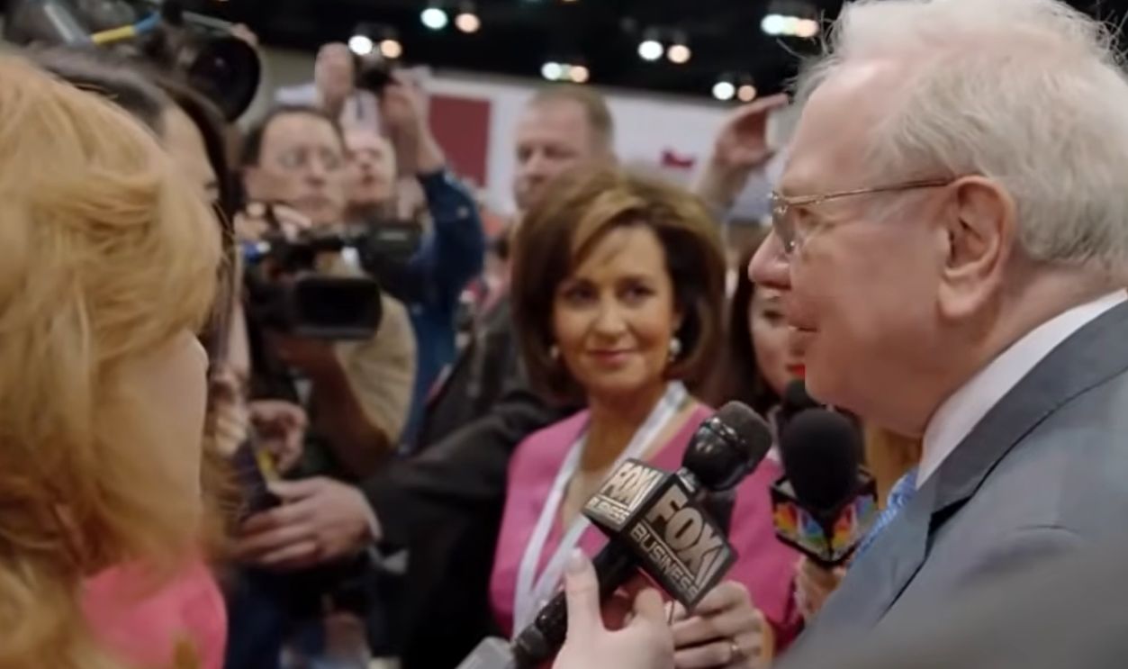 Screenshot from Becoming Warren Buffett, HBO Documentary Films (2017)